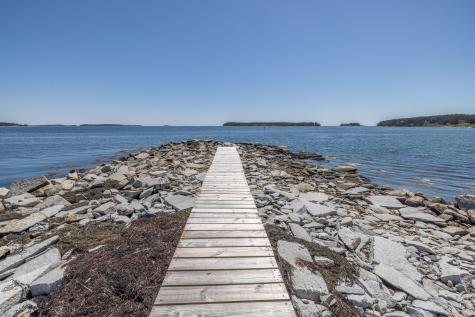 299 Island Avenue Saint George ME 04859