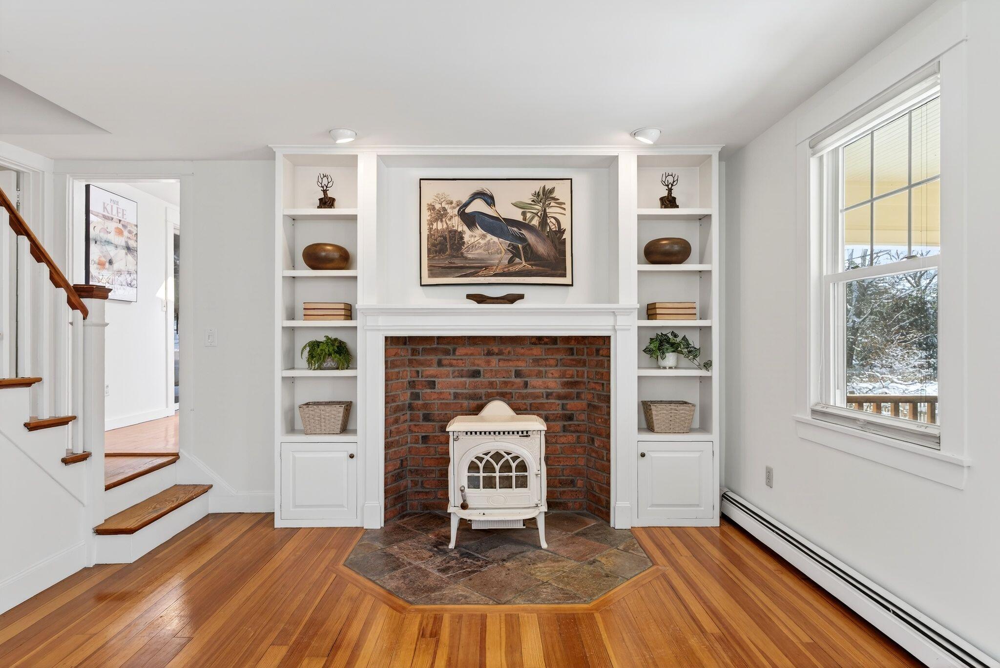 49 Underwood Road Falmouth ME 04105