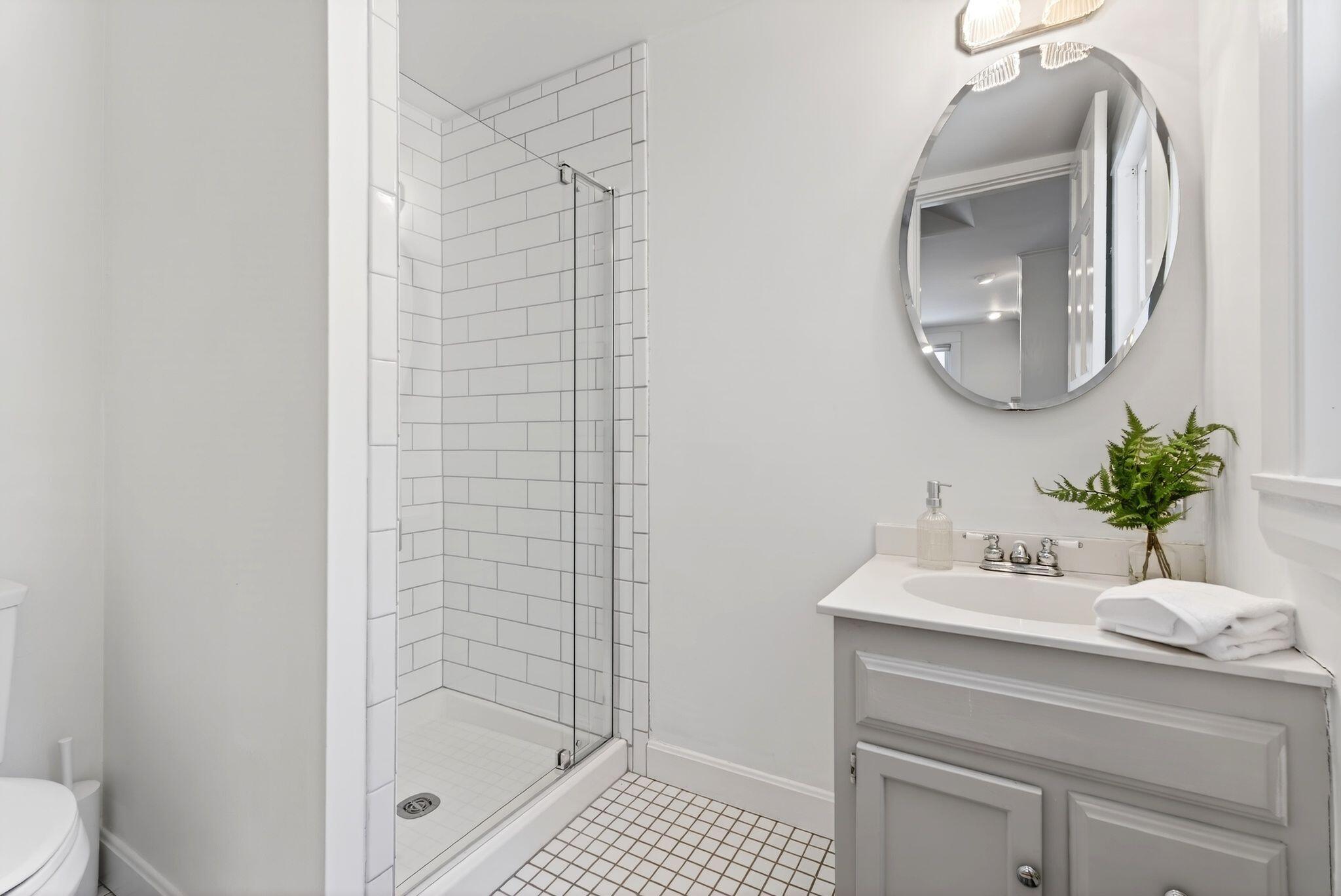 49 Underwood Road Falmouth ME 04105