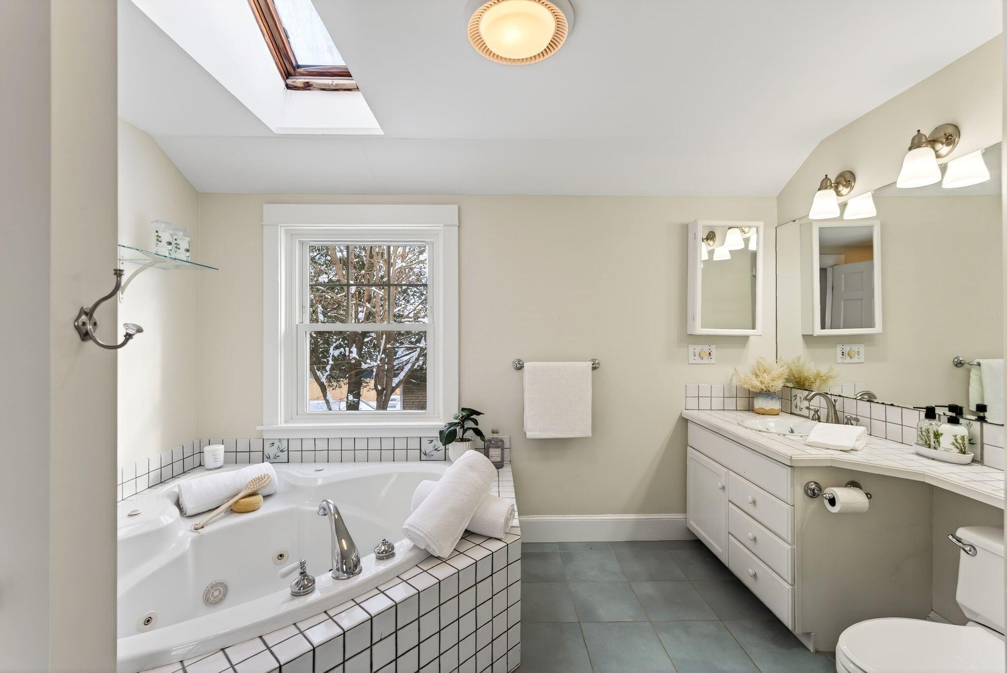 49 Underwood Road Falmouth ME 04105