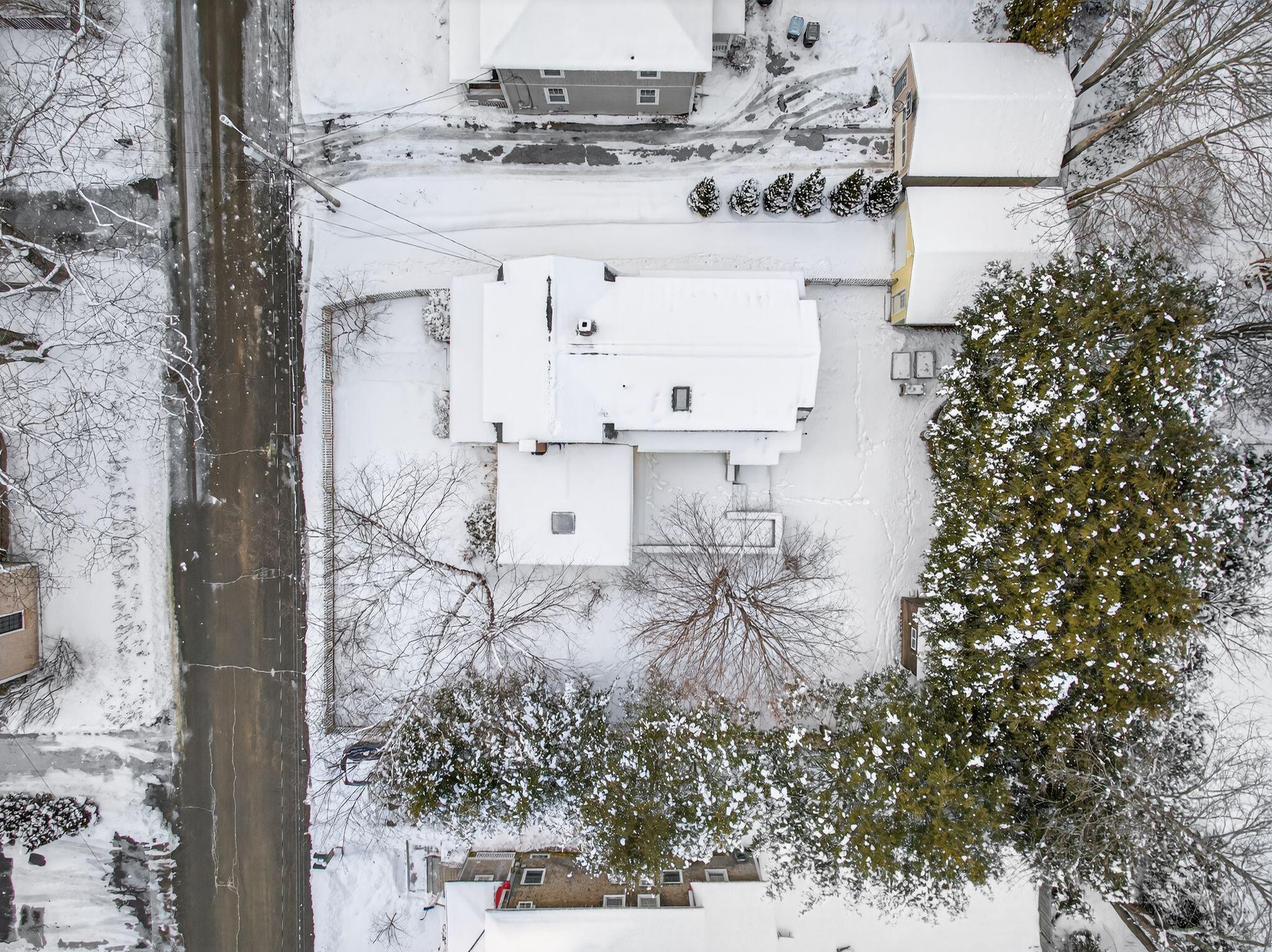 49 Underwood Road Falmouth ME 04105