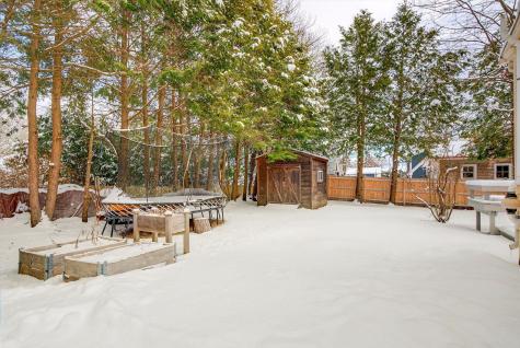 49 Underwood Road Falmouth ME 04105