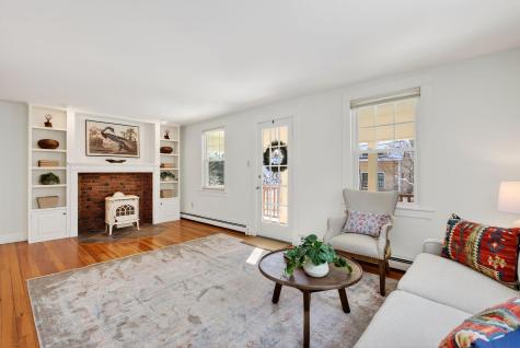 49 Underwood Road Falmouth ME 04105