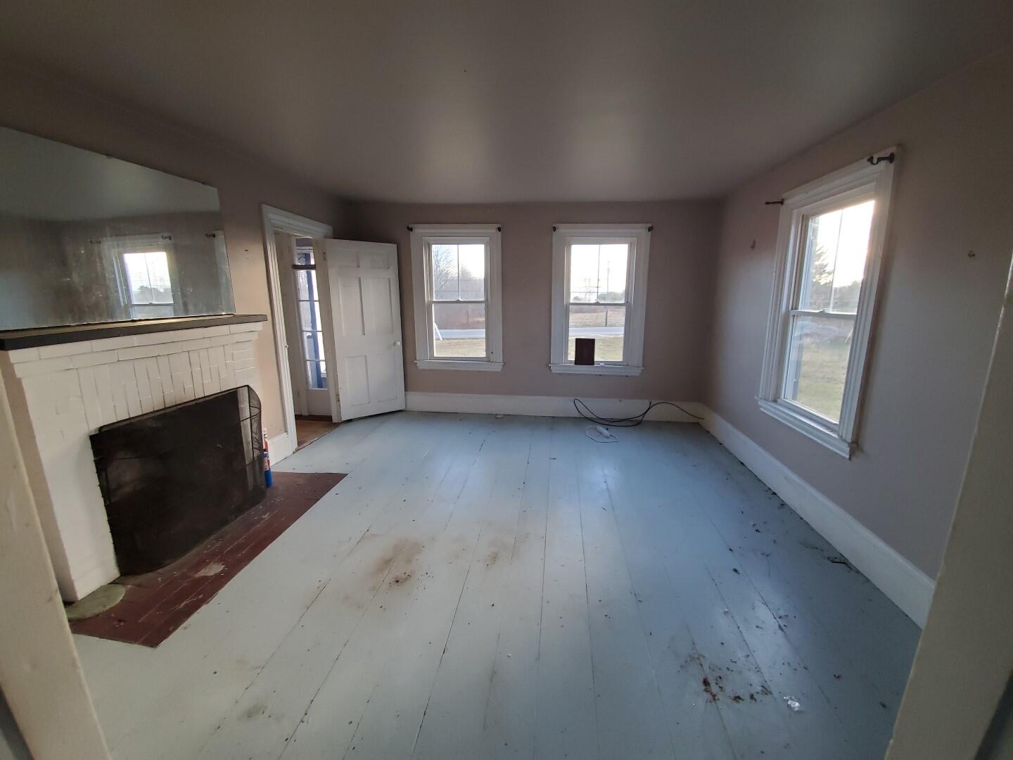 343 W Main Street Searsport ME 04974