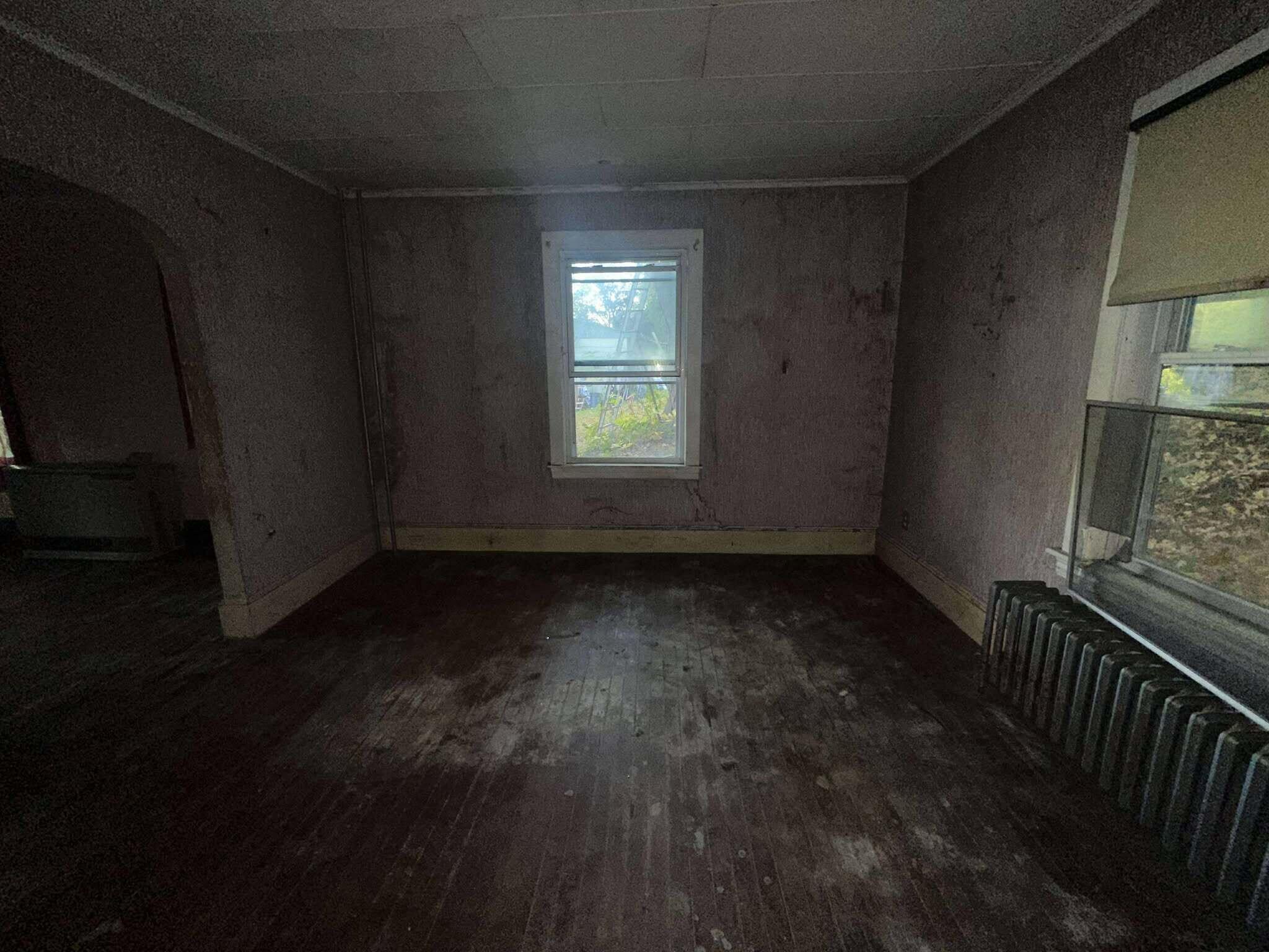 177 Riverside Drive Auburn ME 04210