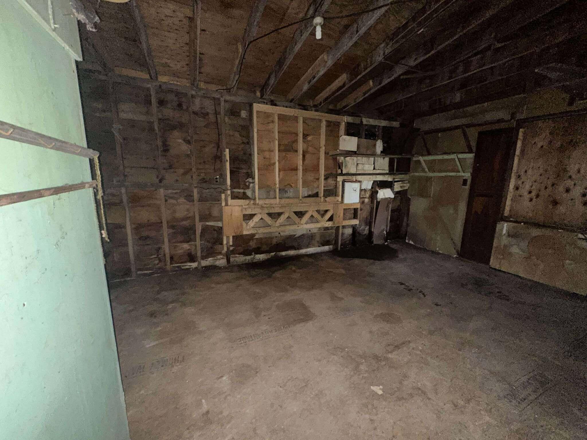 177 Riverside Drive Auburn ME 04210