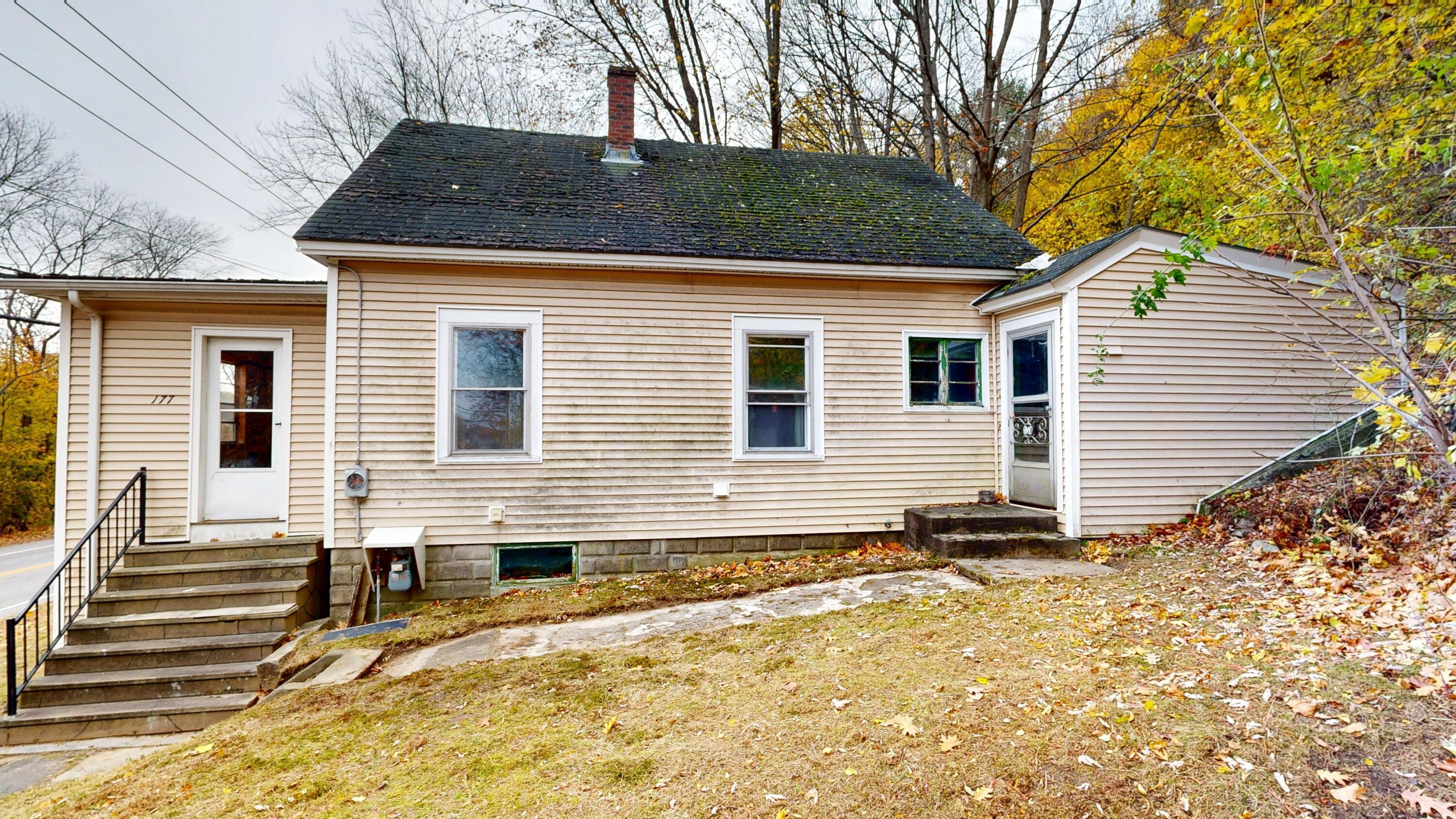 177 Riverside Drive Auburn ME 04210