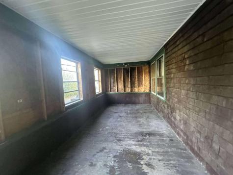 177 Riverside Drive Auburn ME 04210