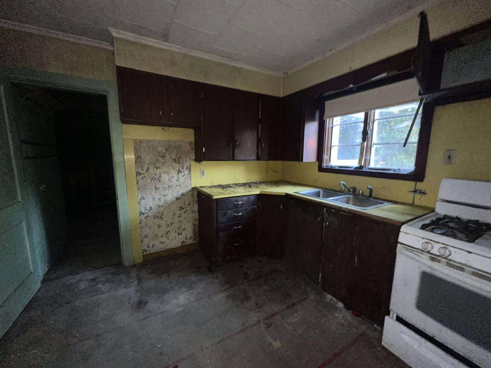 177 Riverside Drive Auburn ME 04210