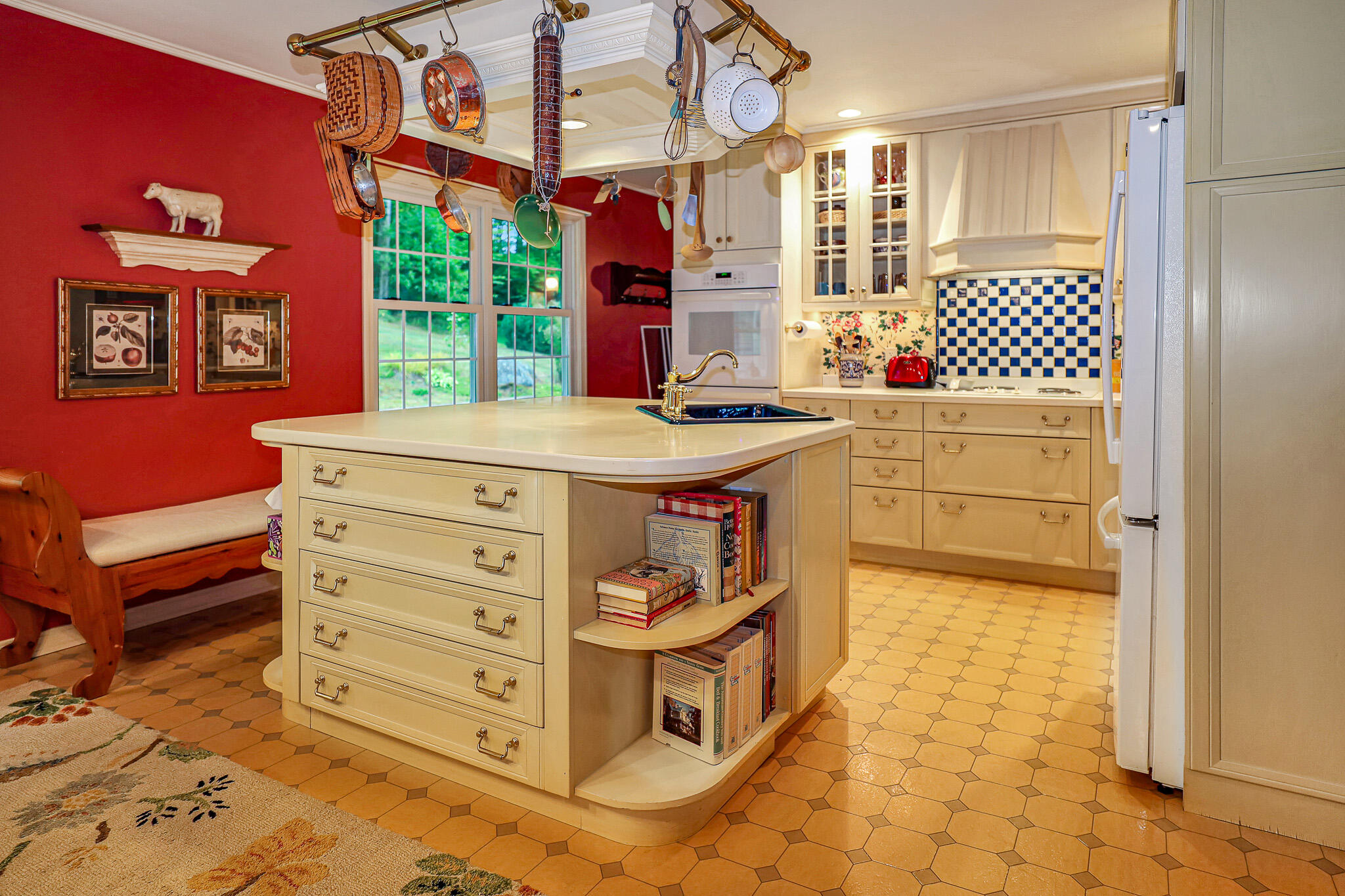 1318 Us-2 Rumford ME 04276