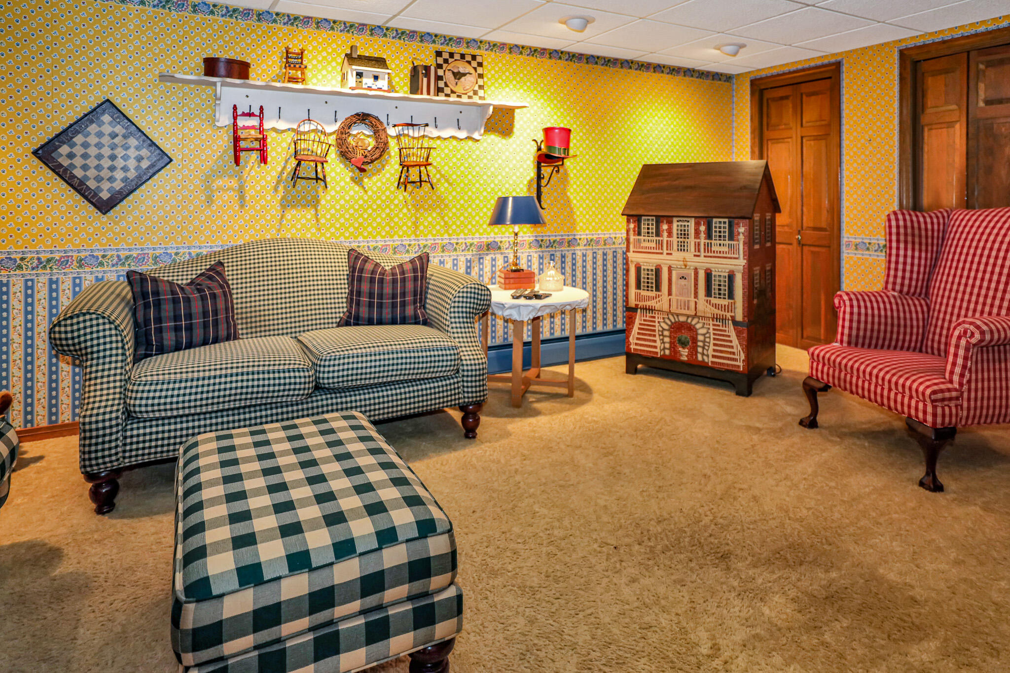 1318 Us-2 Rumford ME 04276