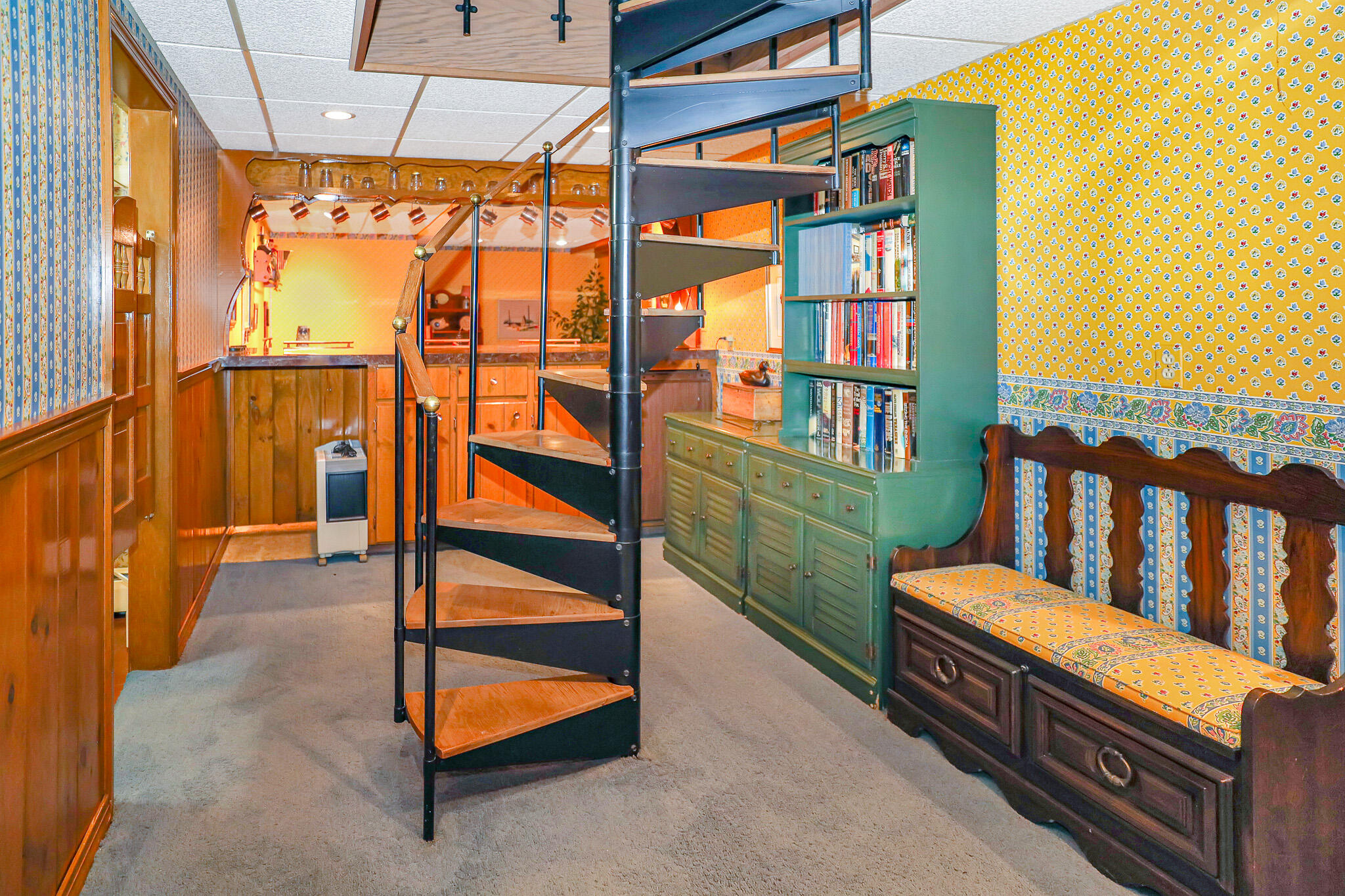 1318 Us-2 Rumford ME 04276