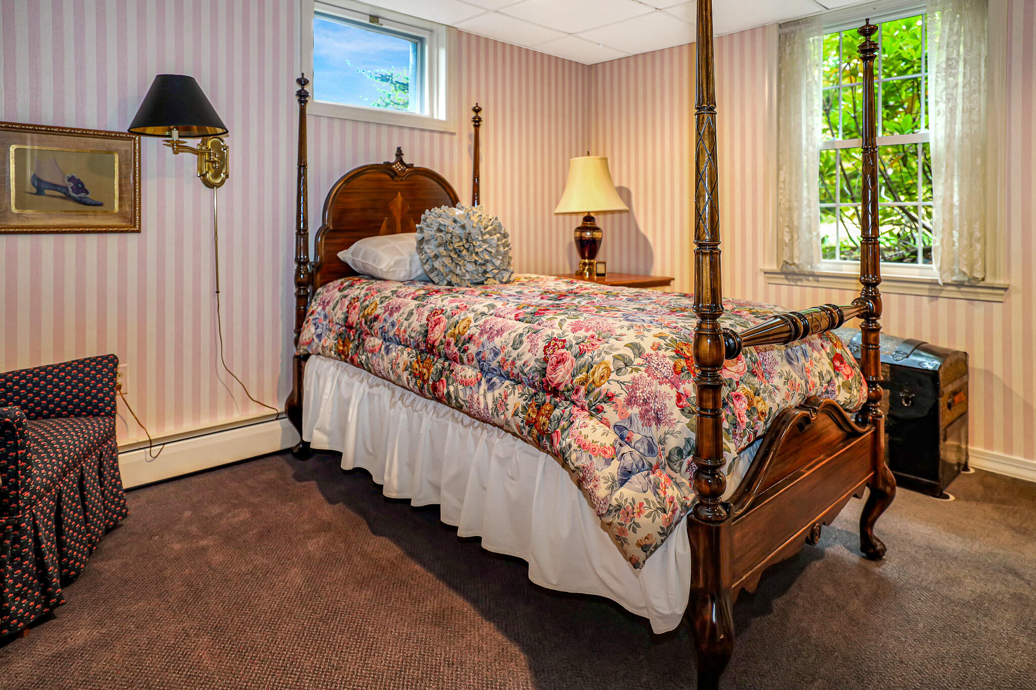 1318 Us-2 Rumford ME 04276