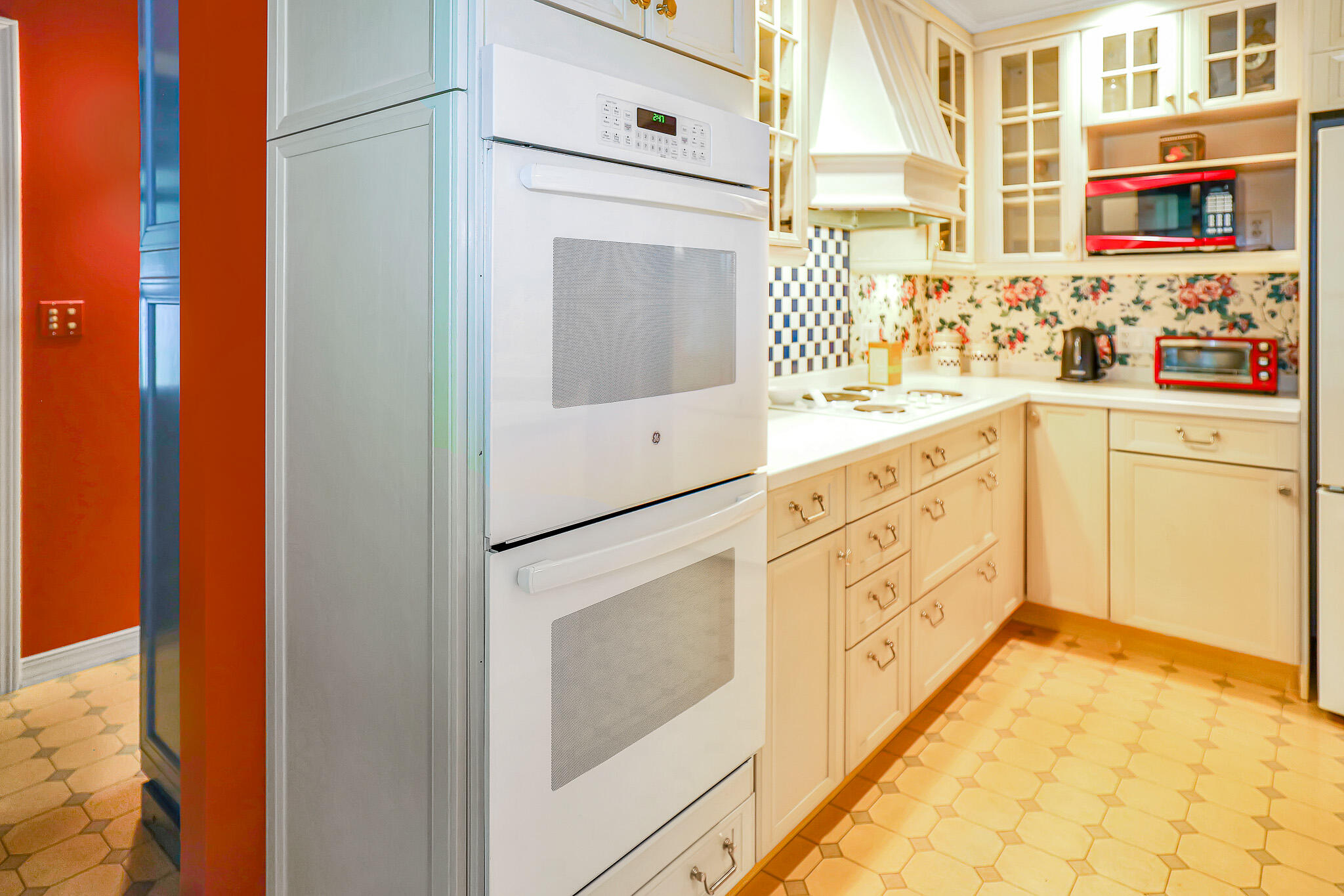 1318 Us-2 Rumford ME 04276