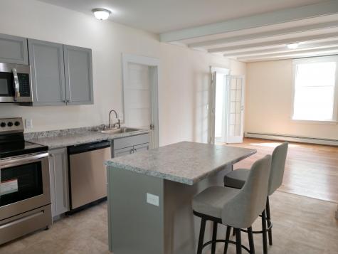 95 Whitney Street Auburn ME 04210