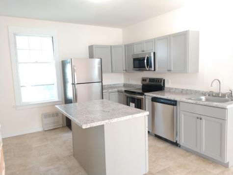 95 Whitney Street Auburn ME 04210
