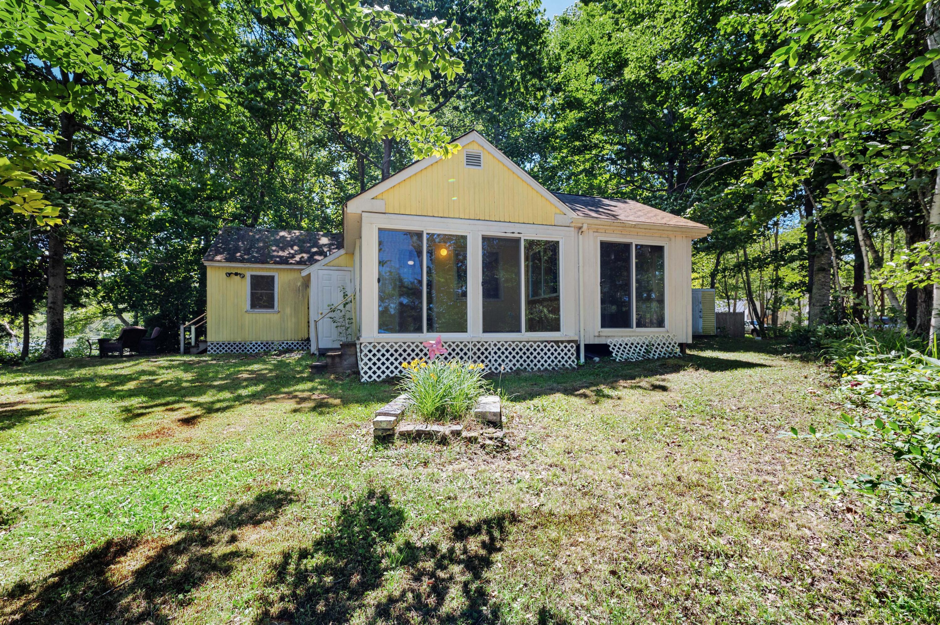 16 Maple Ridge Road Monmouth ME 04259