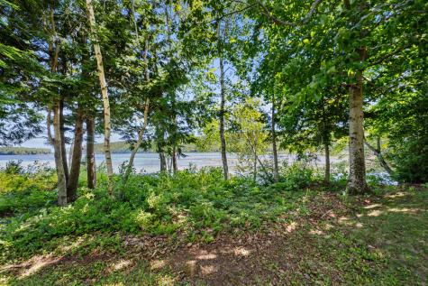 16 Maple Ridge Road Monmouth ME 04259