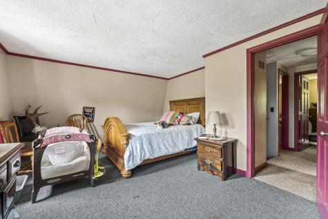 754 Winslows Mills Road Waldoboro ME 04572