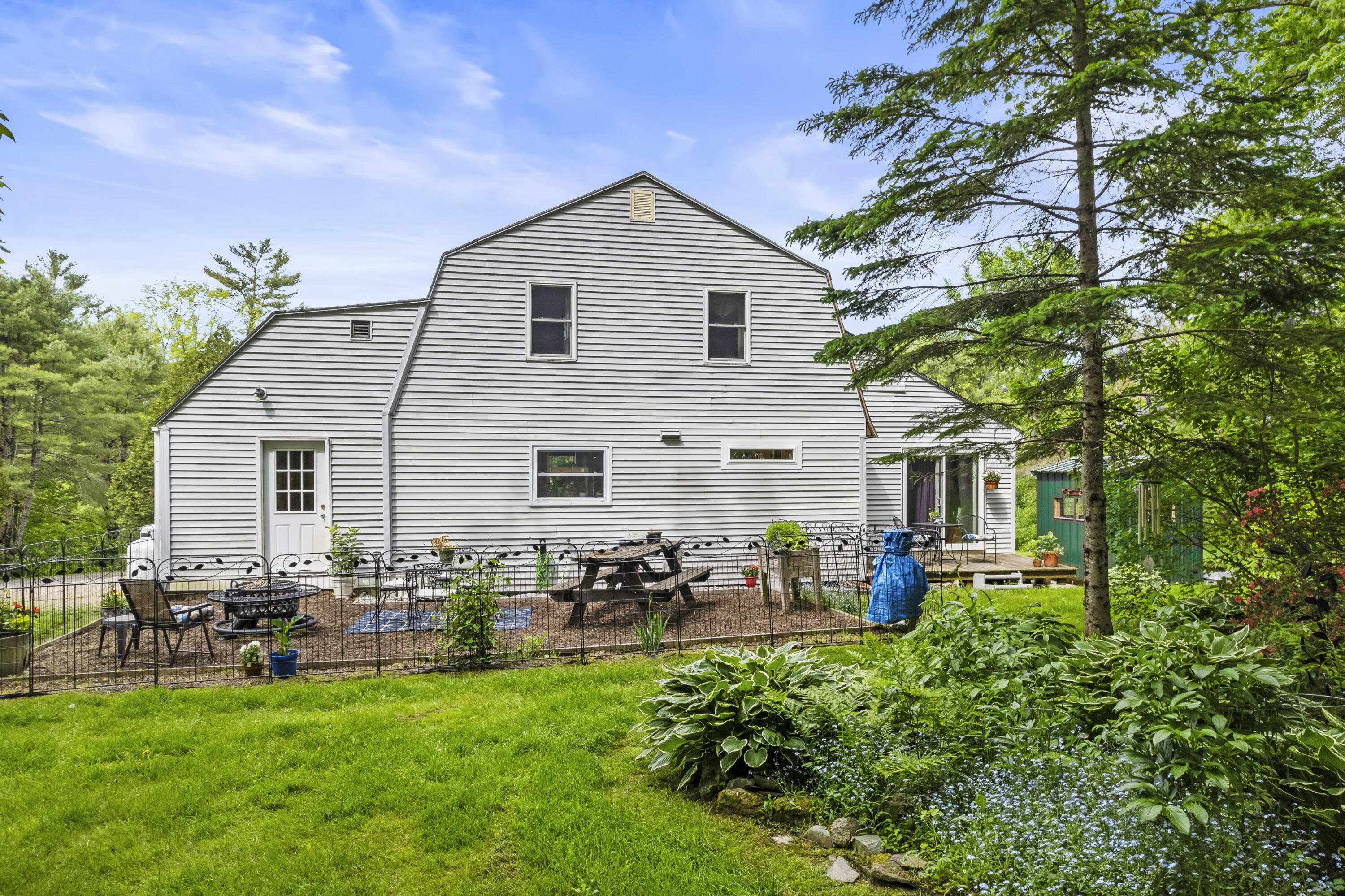 754 Winslows Mills Road Waldoboro ME 04572