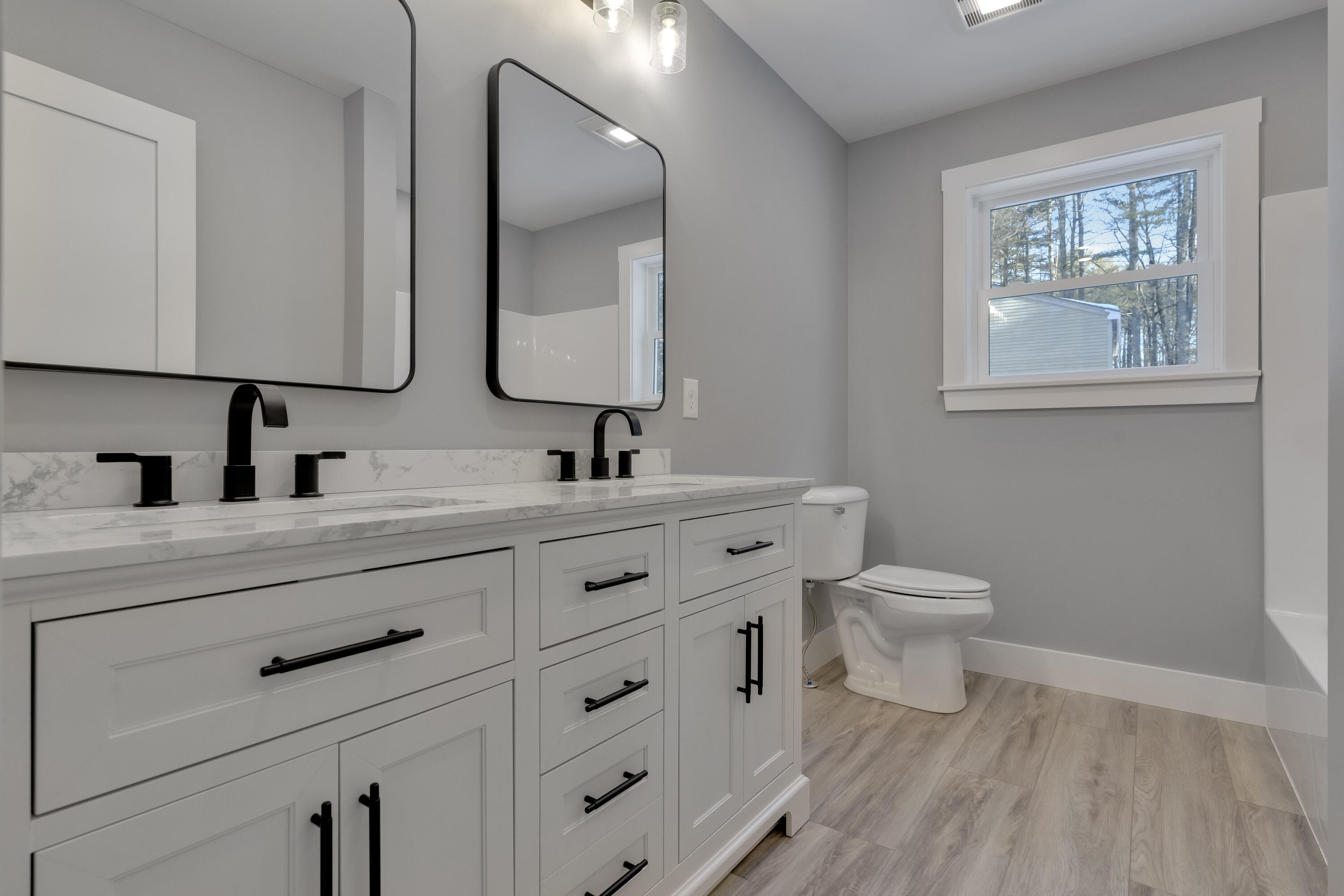 73 Victoria Lane Waterboro ME 04061