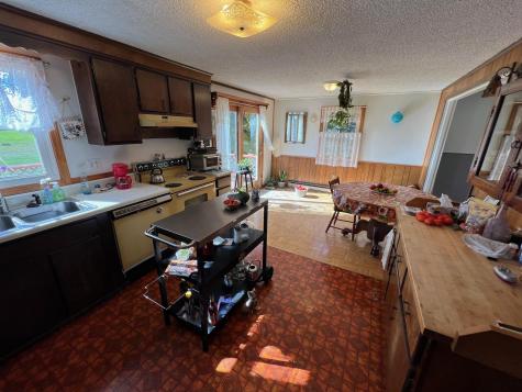 25 Ripley Road Cambridge ME 04923