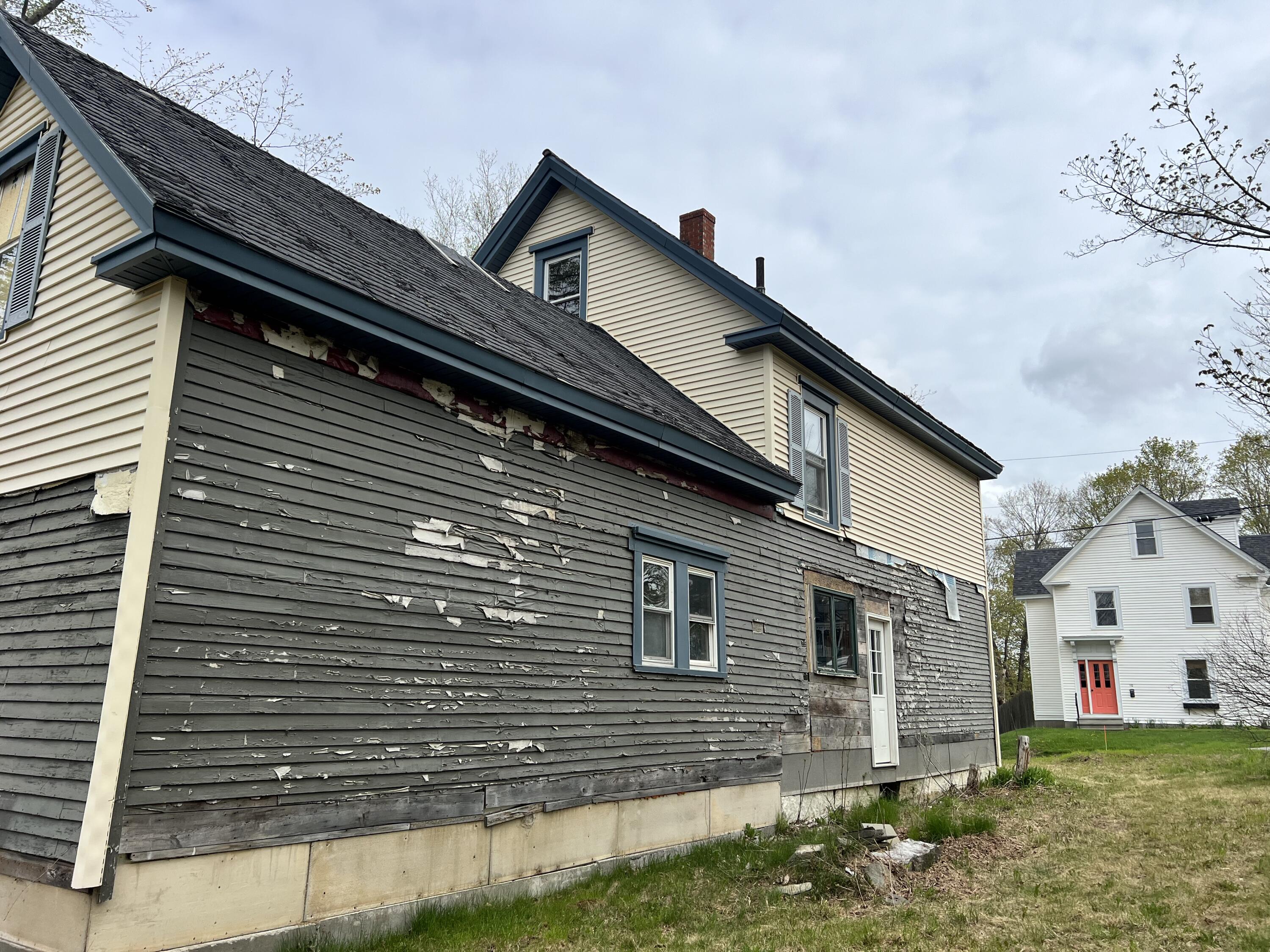 5 High Street Dover-foxcroft ME 04426