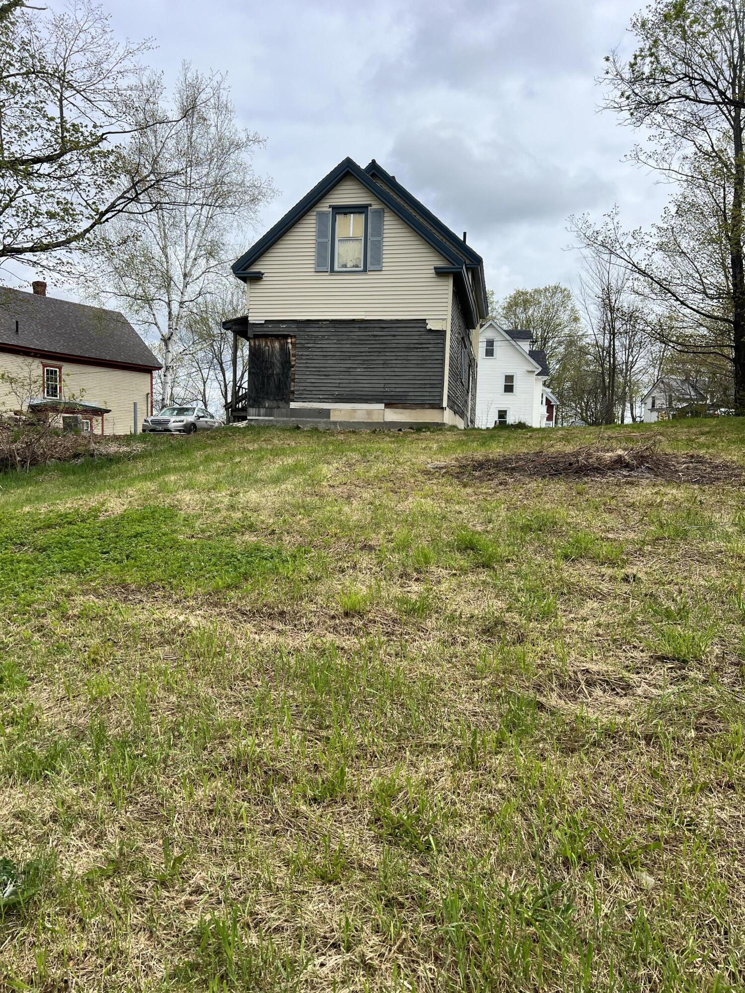 5 High Street Dover-foxcroft ME 04426