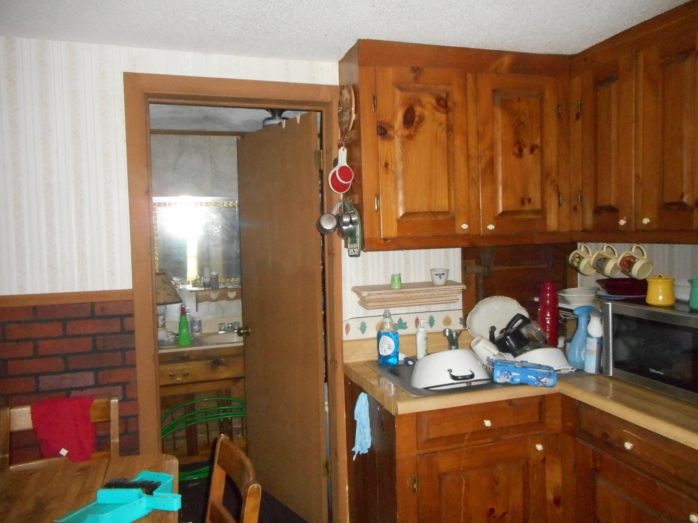 14 Snows Corner Lincoln ME 04457