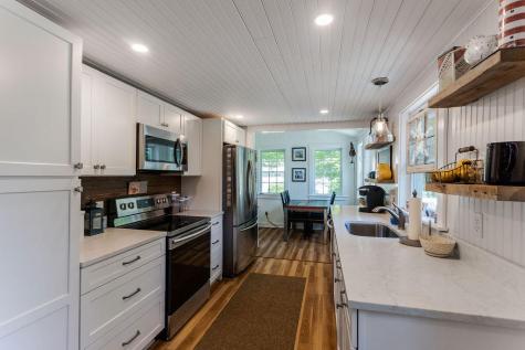 13 Highland Avenue York ME 03909