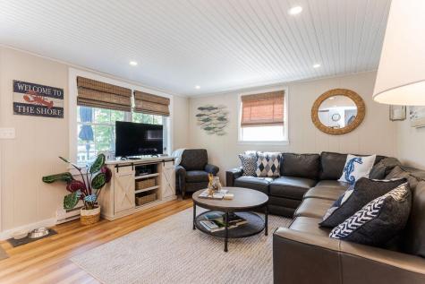 13 Highland Avenue York ME 03909