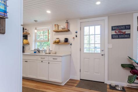 13 Highland Avenue York ME 03909
