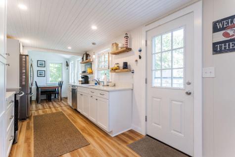 13 Highland Avenue York ME 03909