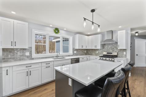7 Mavis Drive Turner ME 04282