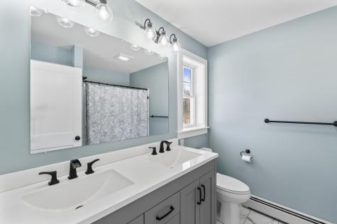 7 Mavis Drive Turner ME 04282