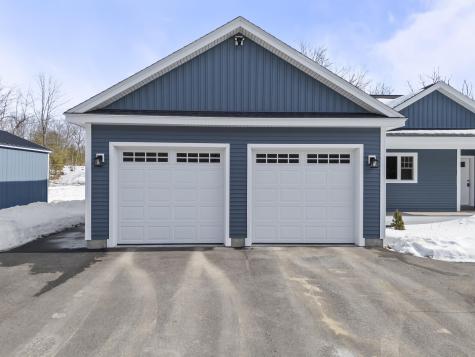 7 Mavis Drive Turner ME 04282