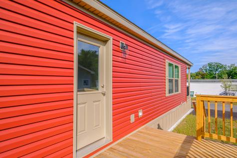 8 Maplewood Drive Limington ME 04049