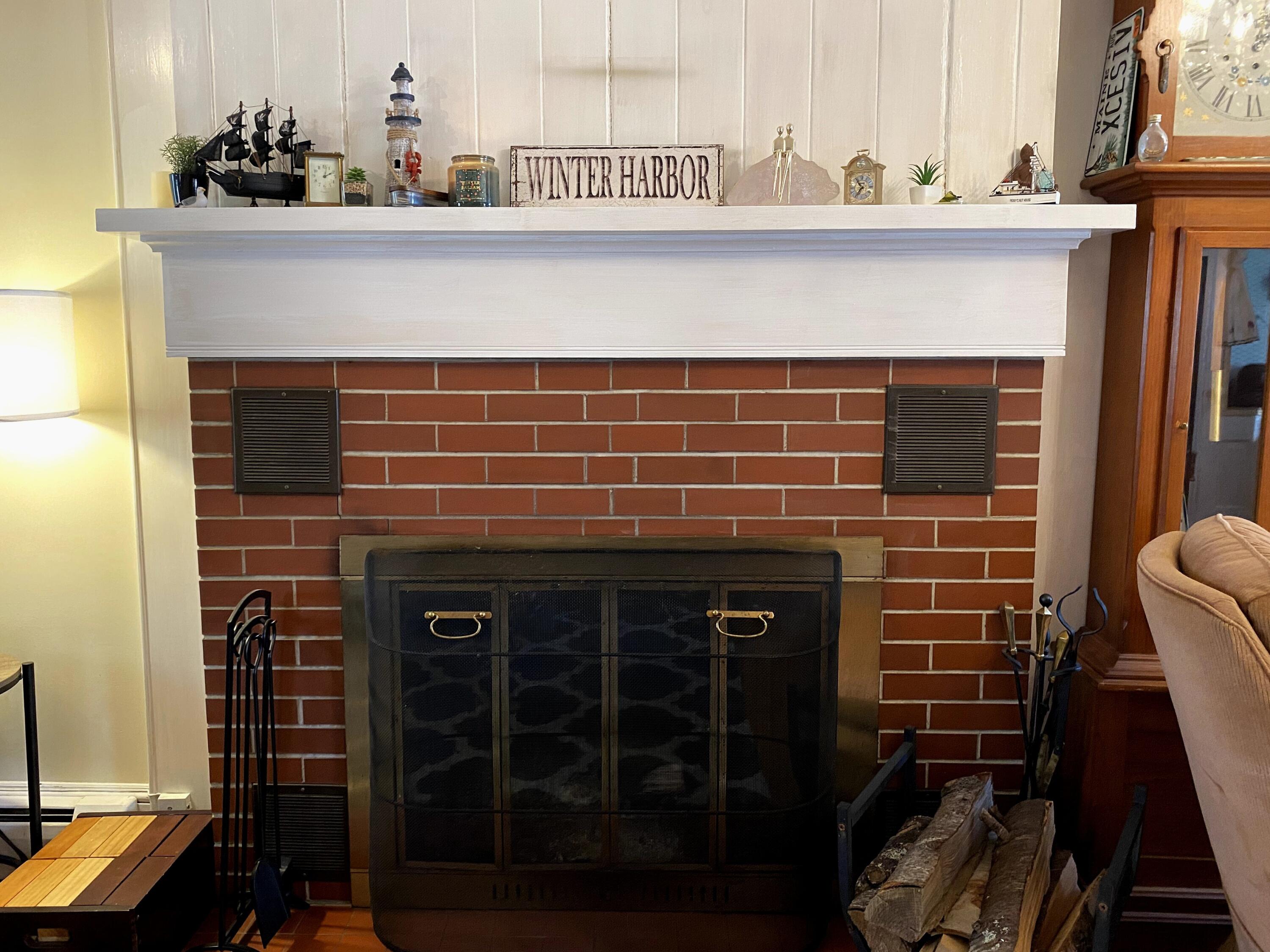 25 Belleview Avenue Winter Harbor ME 04693