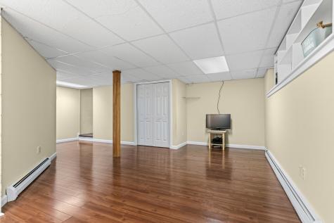 2 Bunker Hill Terrace Scarborough ME 04074