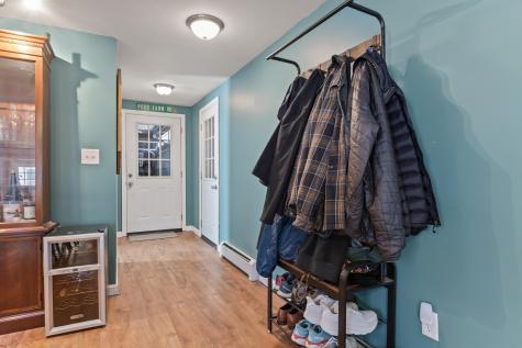 43 Harrison Avenue Gardiner ME 04345