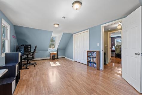 43 Harrison Avenue Gardiner ME 04345