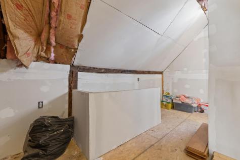 43 Harrison Avenue Gardiner ME 04345