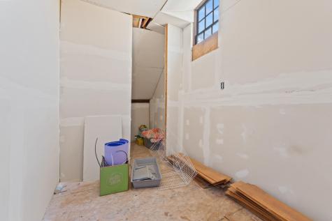 43 Harrison Avenue Gardiner ME 04345