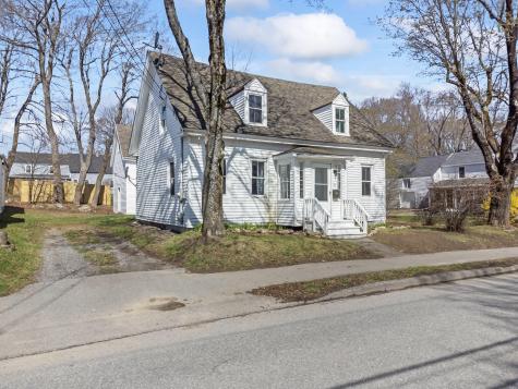 43 Harrison Avenue Gardiner ME 04345
