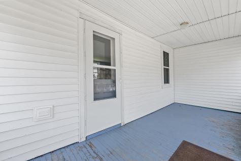 43 Harrison Avenue Gardiner ME 04345