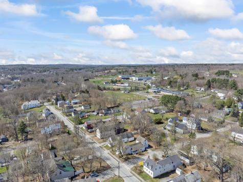 43 Harrison Avenue Gardiner ME 04345