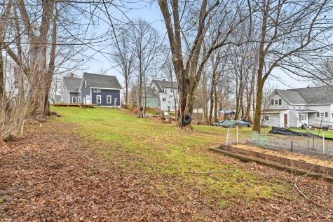 206 Brunswick Avenue Gardiner ME 04345