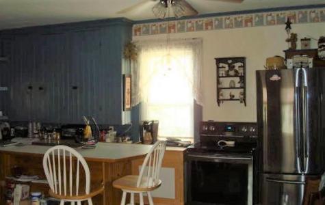 41 Gill Street Auburn ME 04210
