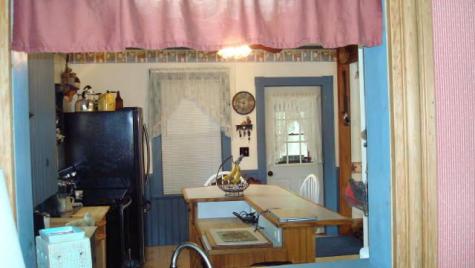 41 Gill Street Auburn ME 04210