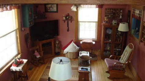 41 Gill Street Auburn ME 04210